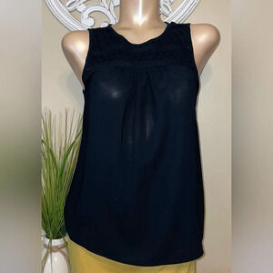 Elle Womens Medium 8 10 blouse top black sleeveless flowy light work casual